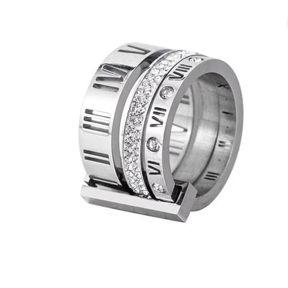 SILVER ROMAN NUMERAL TRIPLE BAND WOMENS RING SIZE 8 - Picture 1 of 16